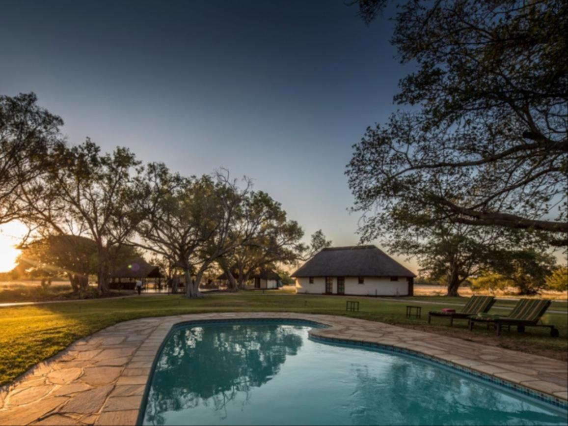 La Rochelle Lodge Namibia 추메브 외부 사진