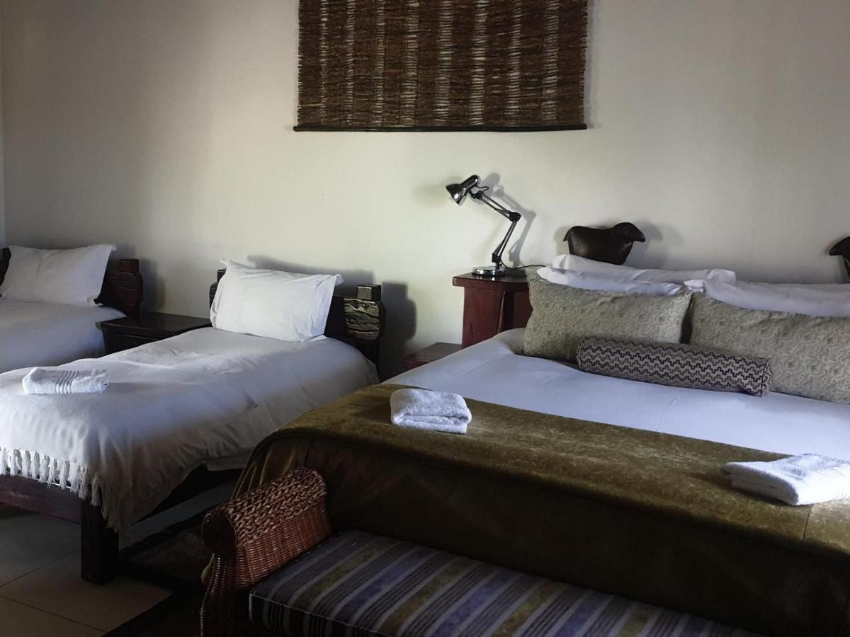 La Rochelle Lodge Namibia 추메브 외부 사진